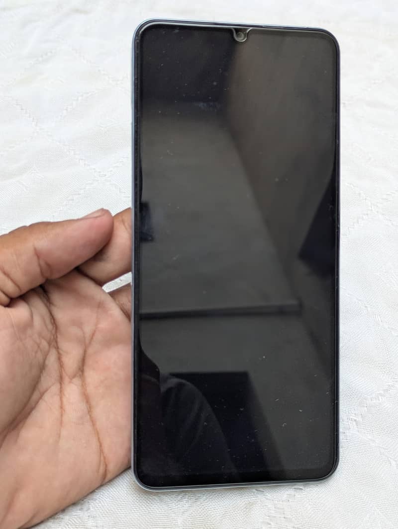 Realme Note 60 5