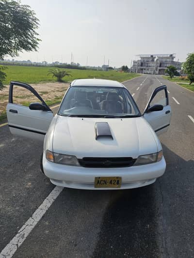 Suzuki Baleno 2000