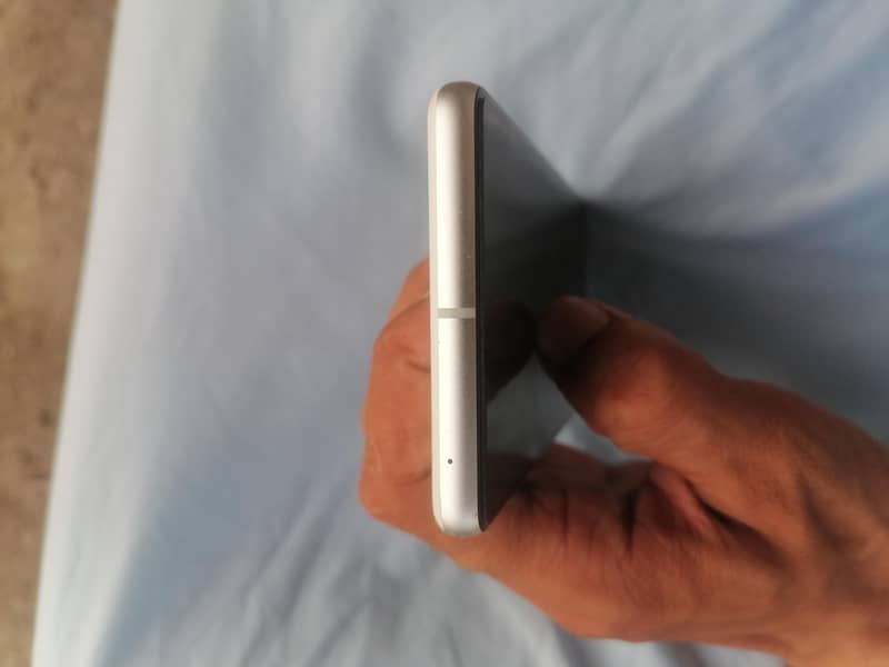 Google Pixel 7 6