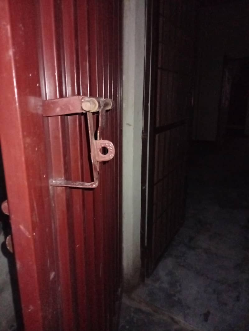 solid iron door 3