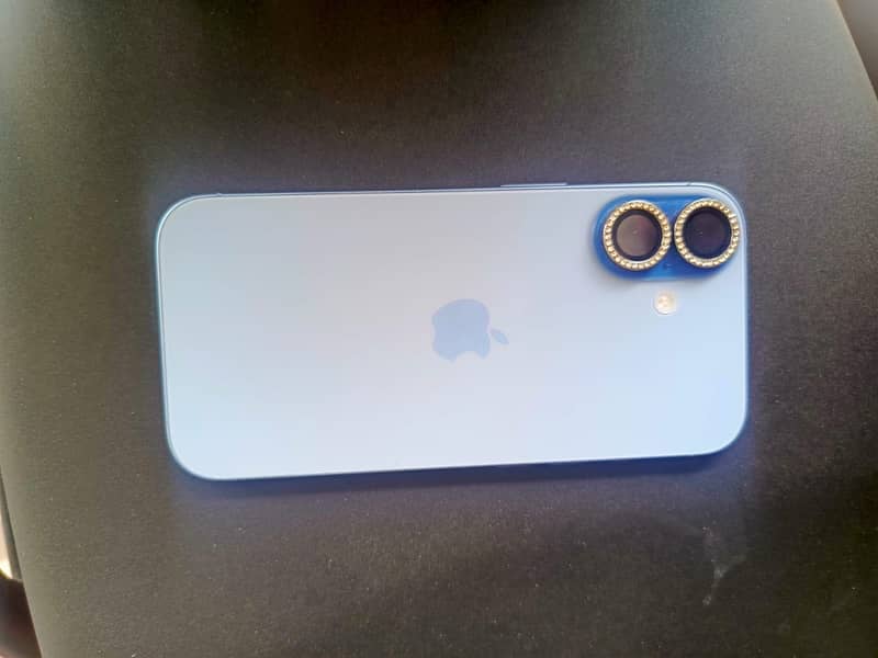 Apple iPhone 17 0