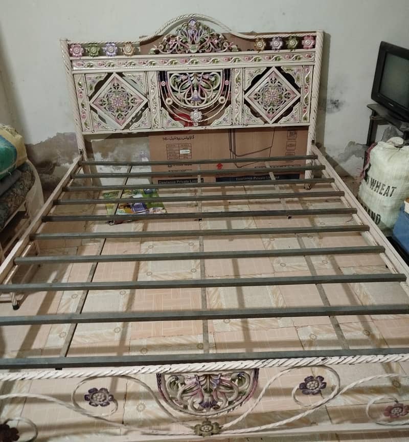 iron Bed 5