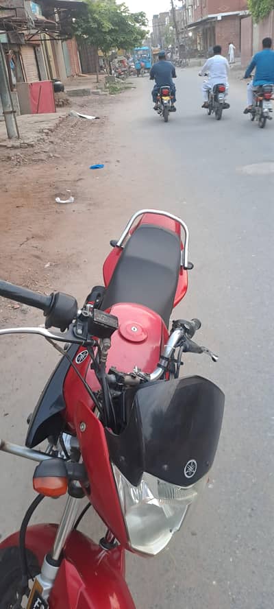 yamaha ybr 125