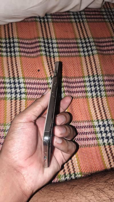Vivo Y29