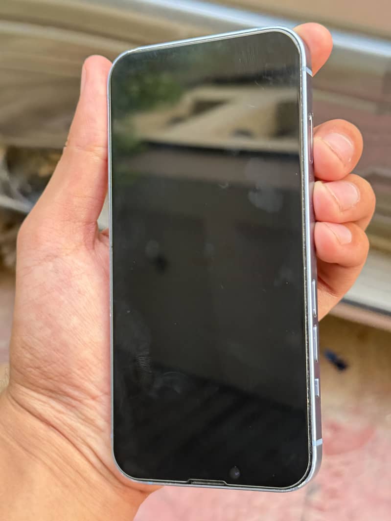 Apple iPhone 14 3
