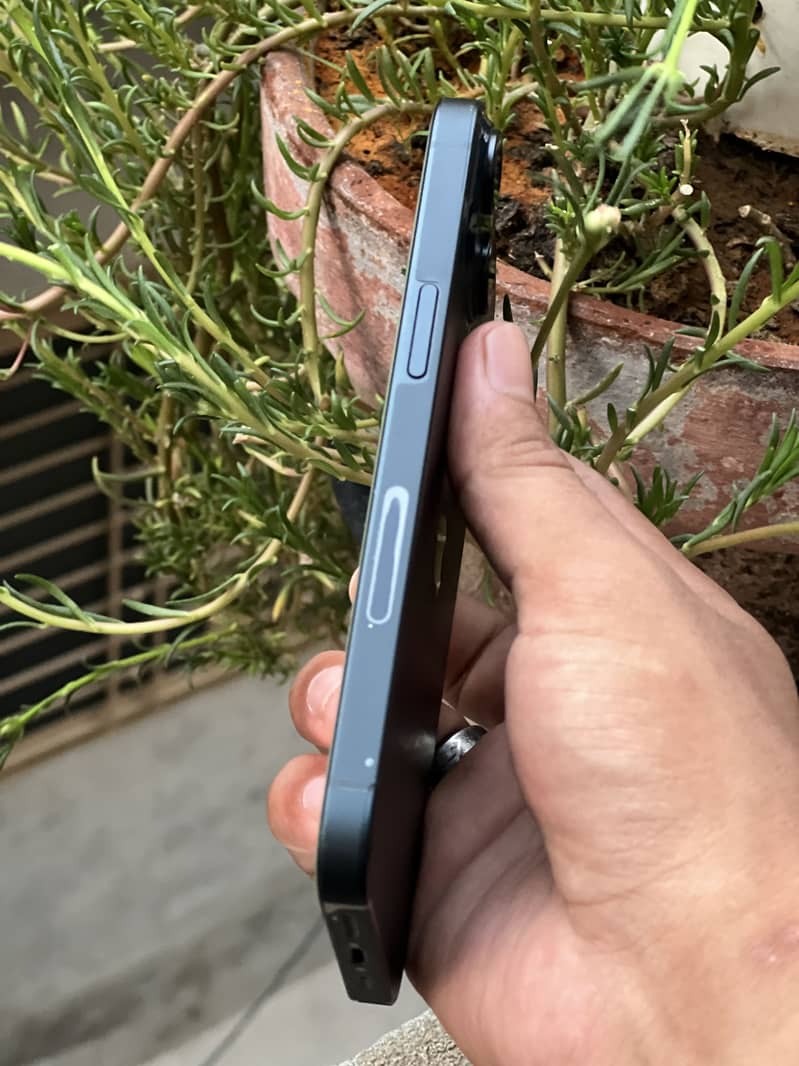 Apple iPhone 14jv 2