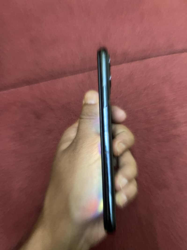 Apple iPhone 11 Pro 8