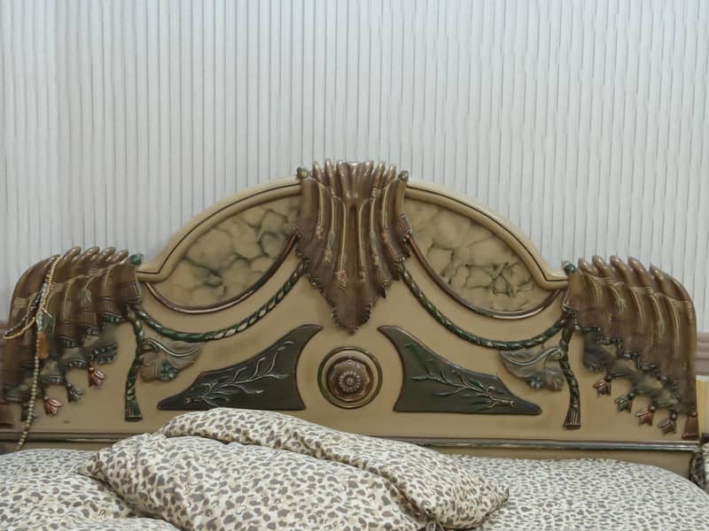 bedroom bed 1