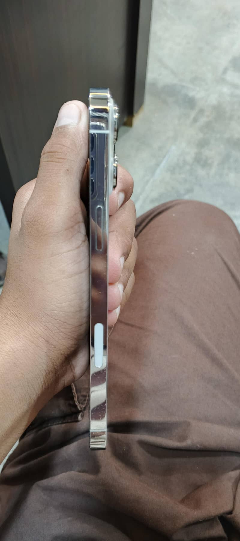 Apple iPhone 13 Pro Max 5