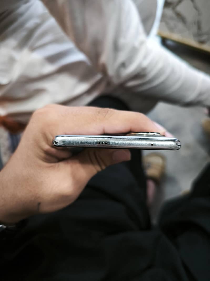 Huawei Nova 10 4