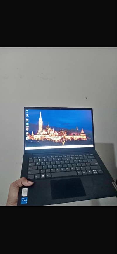 Lenovo v14 G3