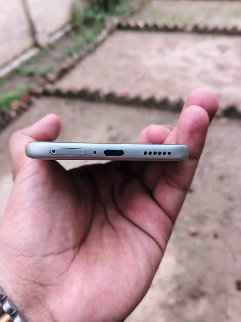 Infinix Note Edge 4