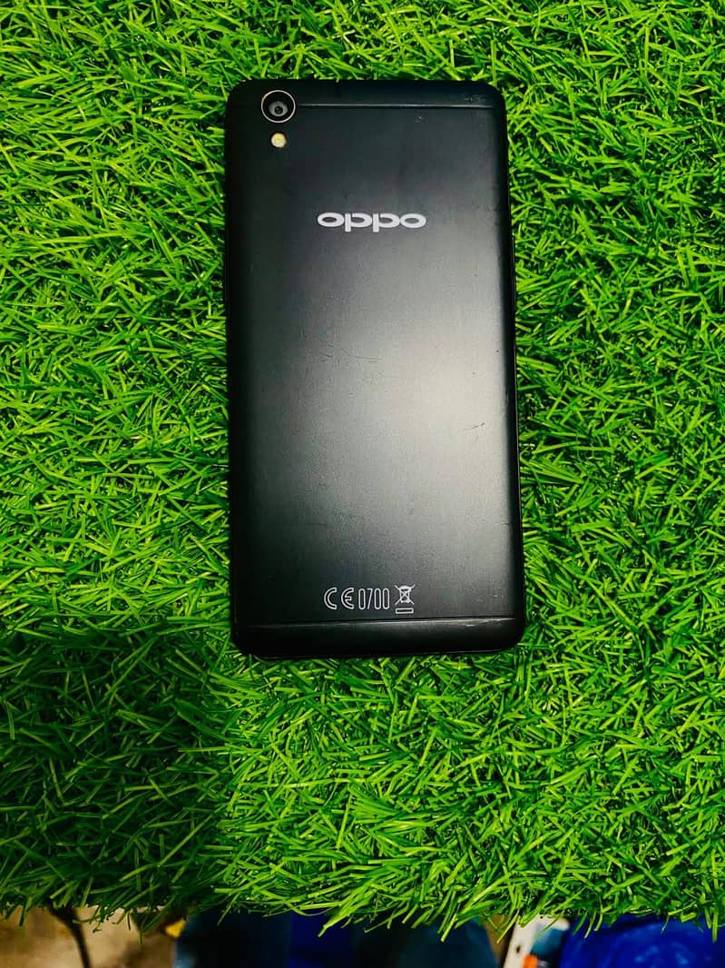 OPPO A37 0