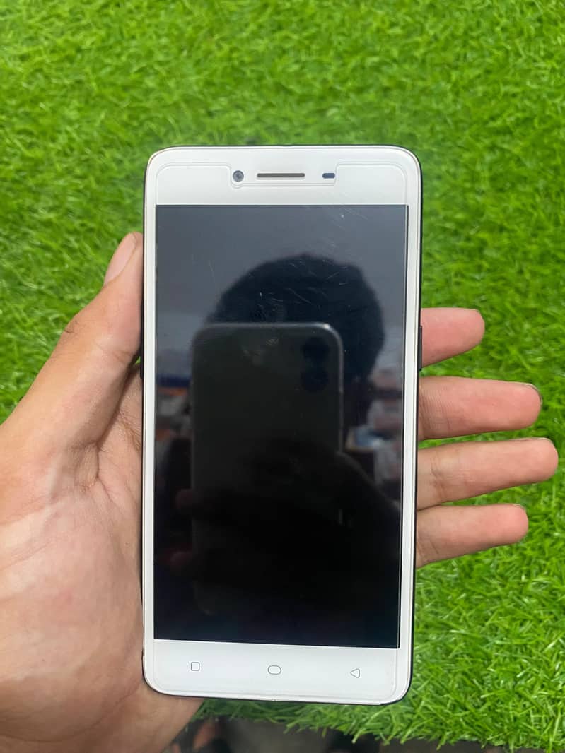 OPPO A37 2