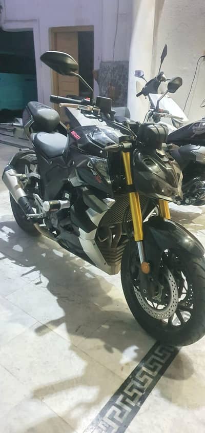 Ducati v4s streetfighter 03365291790