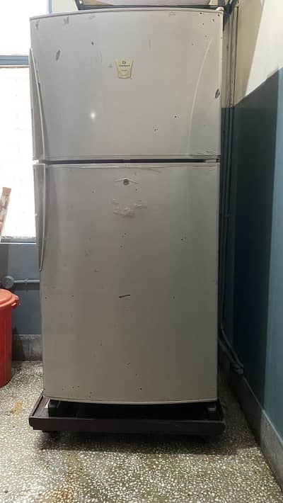 Dawlance Full Size Fridge