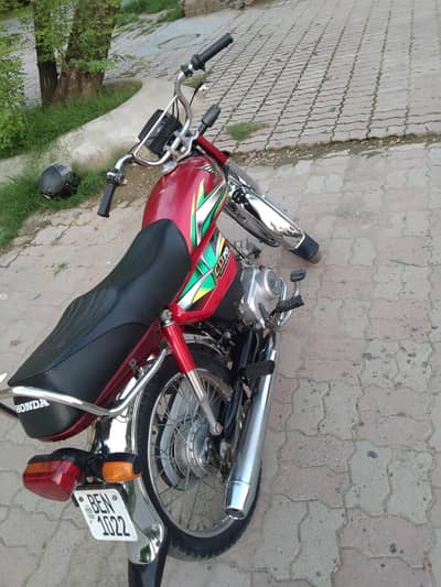 Honda CD 70 Model 2022 Red Color | 10/10 Condition