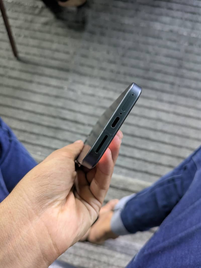 Google Pixel 9 3