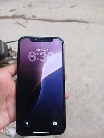 Apple iPhone 12-urgent sale