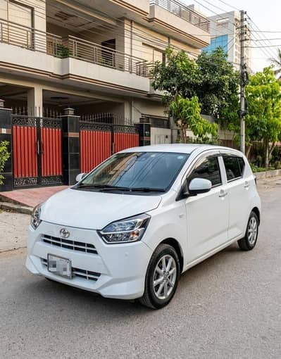 Daihatsu Mira pixis full option