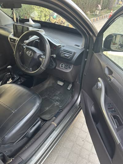 Toyota iQ 2009