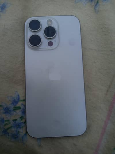 Apple iPhone 15 Pro jv