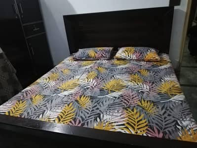 King size Bed with mattress
