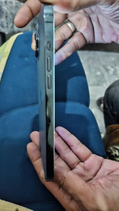 Apple iPhone 12 Pro Max