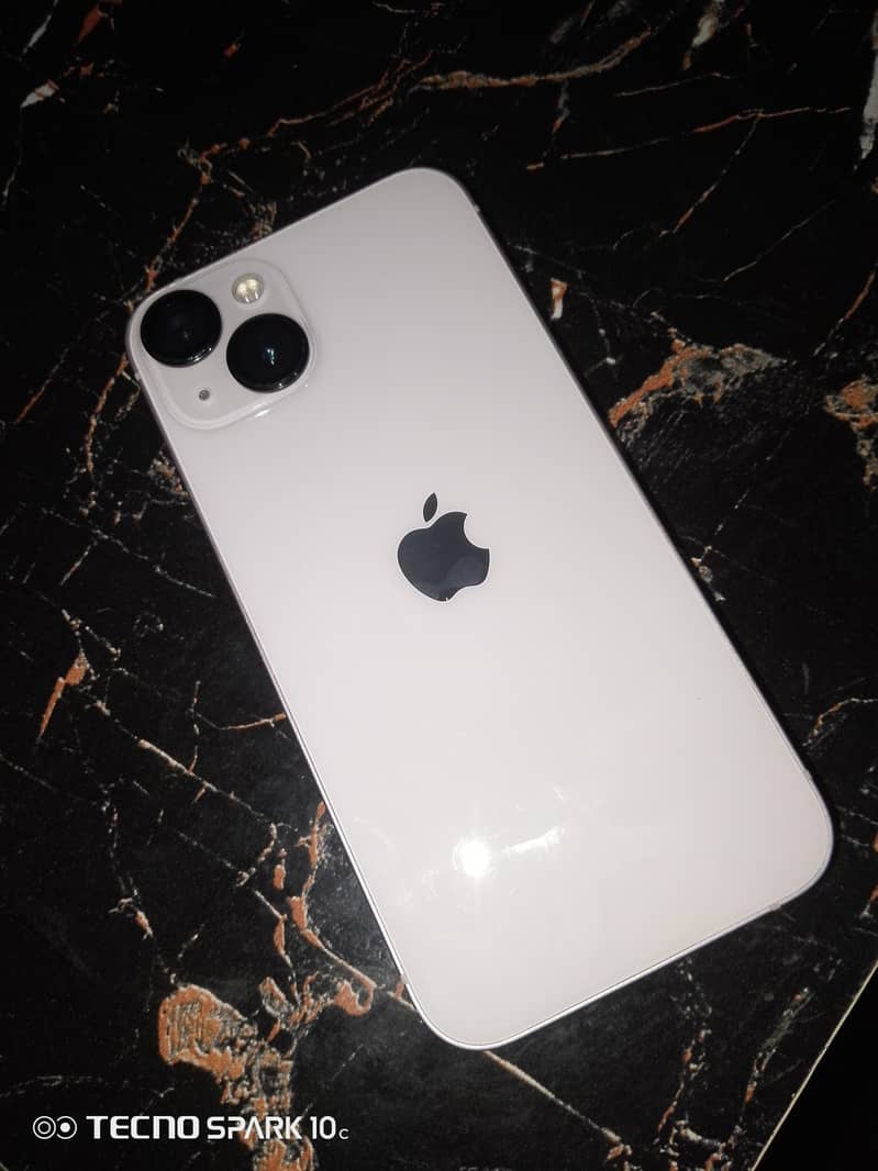 Apple iPhone 13 0