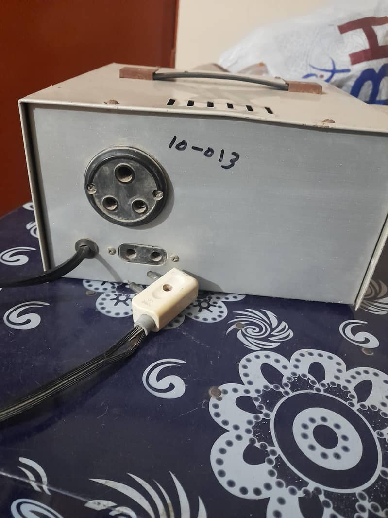 Stabilizer3500 watt 1