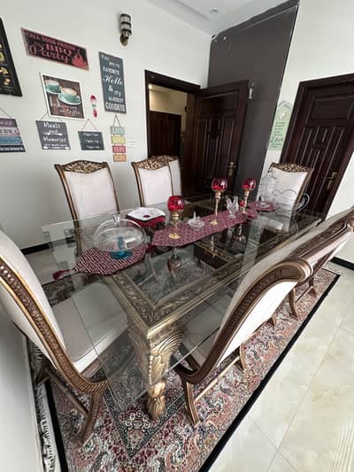 8 seater sheesham dining table