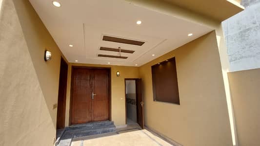5 MARLA HOUSE FOR RENT IN BAHRIA orchard 4 bedroom furnished