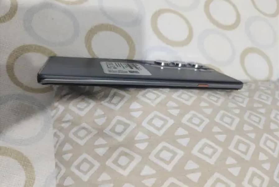 Tecno CAMON 40 Pro 3