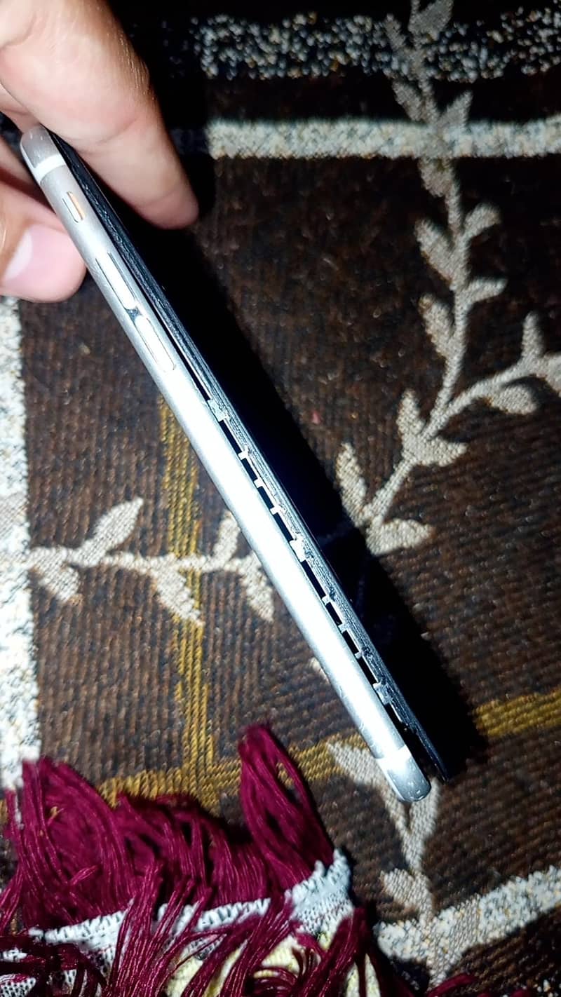 Apple iPhone 6 3