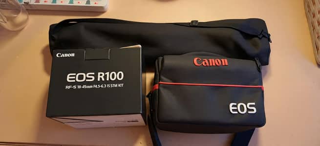 Canon Eos R100 Dubai Import with Professional Stand