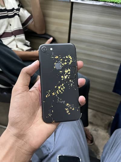 Apple iPhone 8