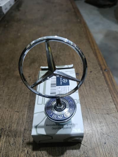 MERCEDES BENZ BONNET LOGO