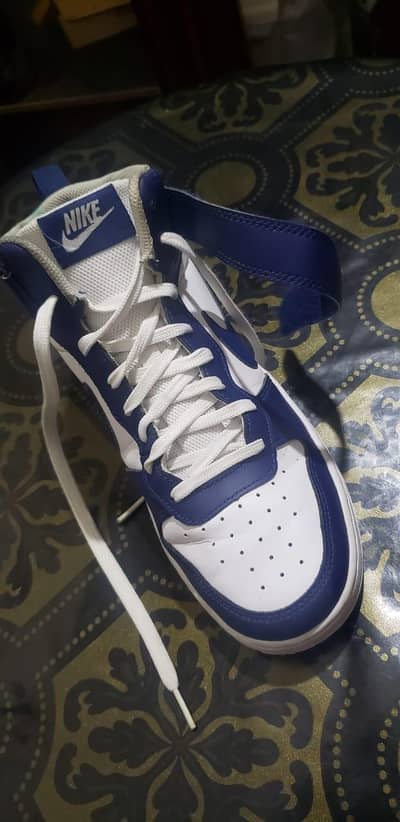 Nike borough mid 2