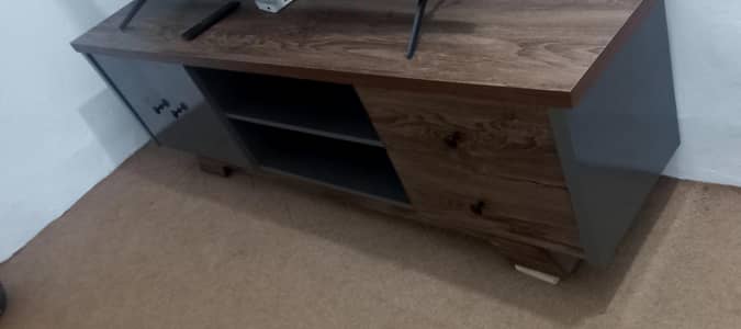 the table condition is very good