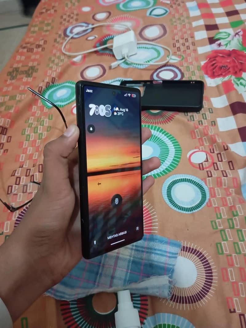 Google Pixel 6a 1