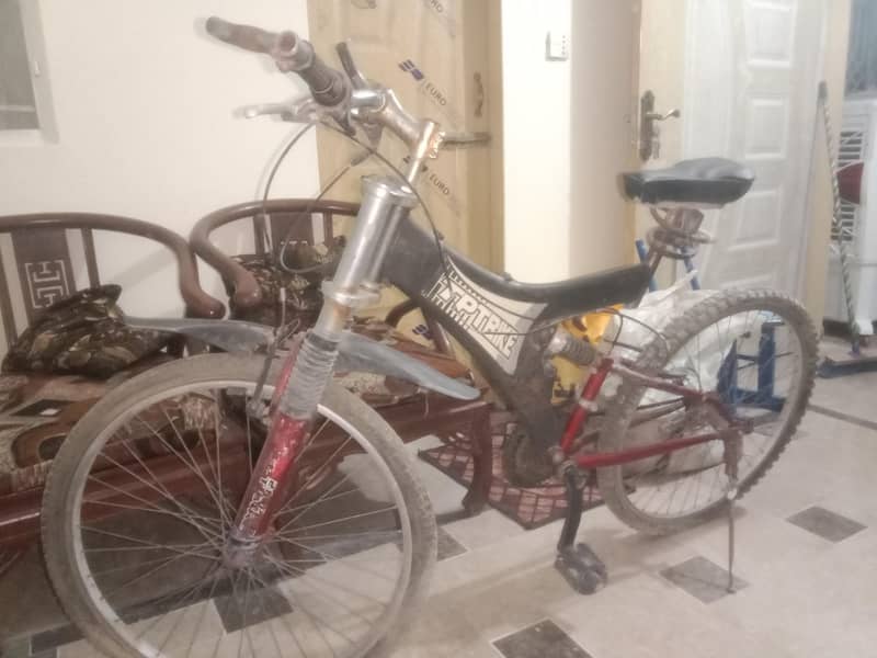 TPT BIKES  CYCLE 1