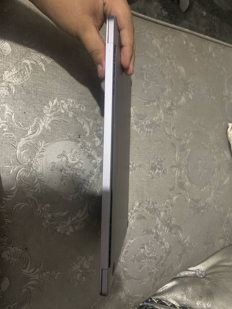 Mac book pro 2017 6