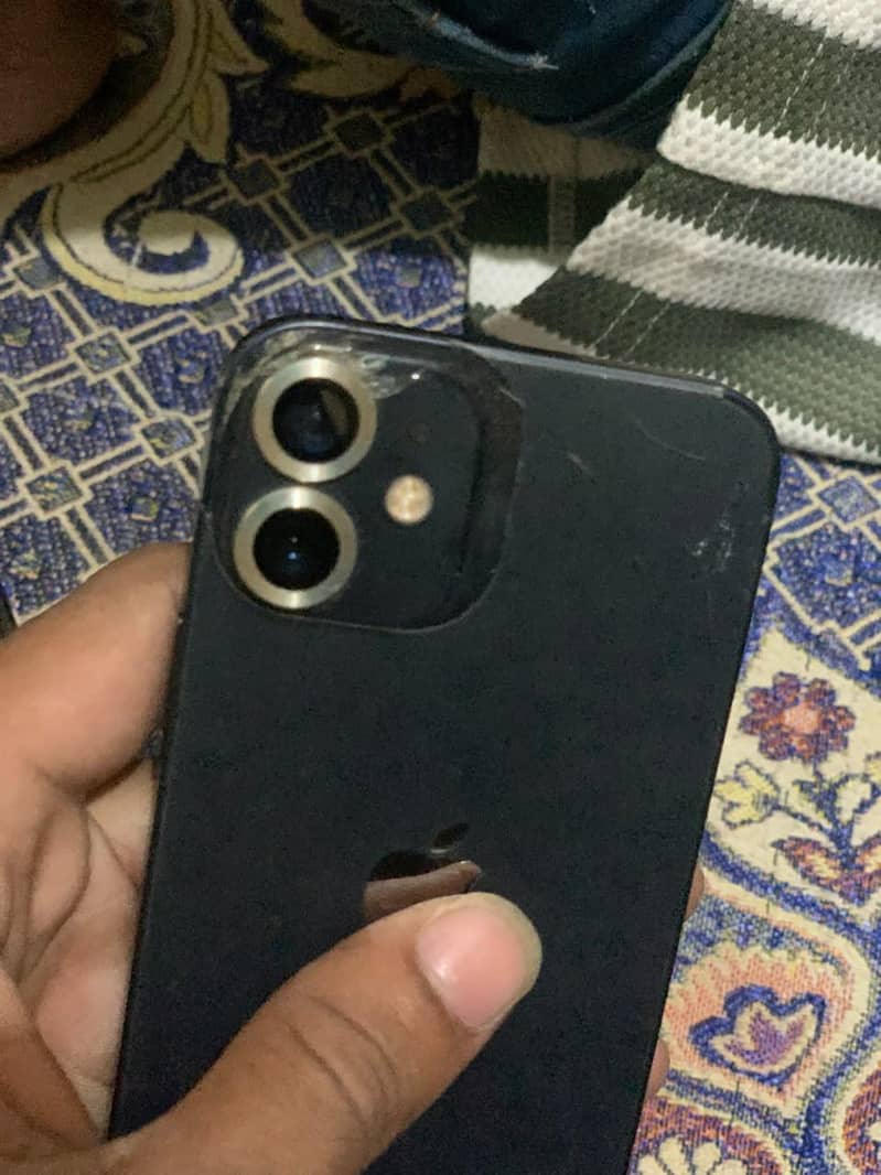Apple iPhone 12 mini 1