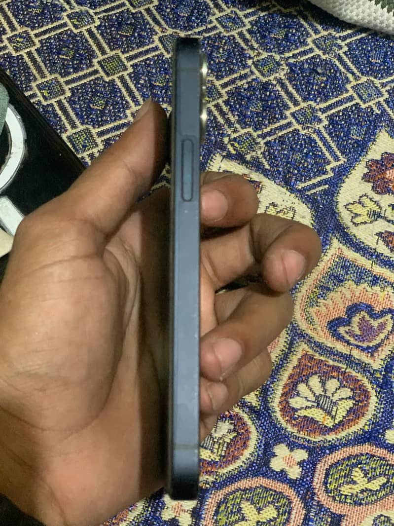Apple iPhone 12 mini 2
