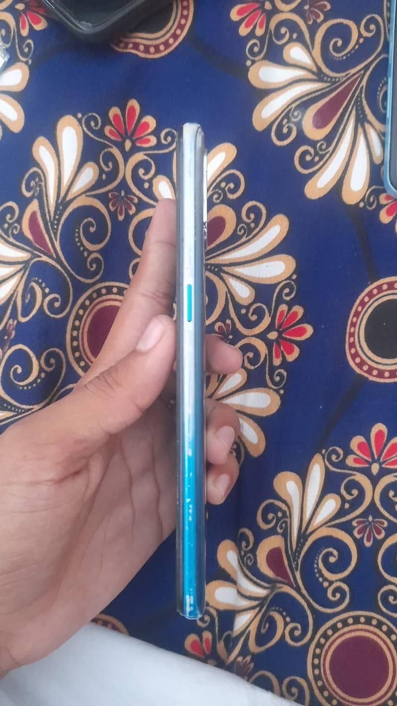 OPPO A53 3