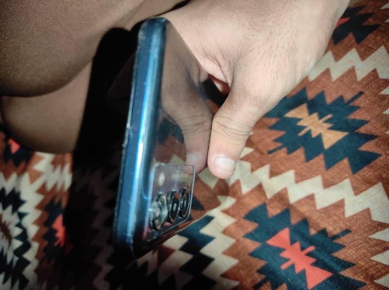 Tecno CAMON 18T 1