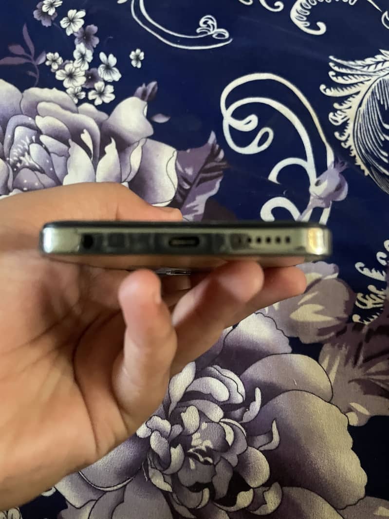 Tecno Spark 20 7