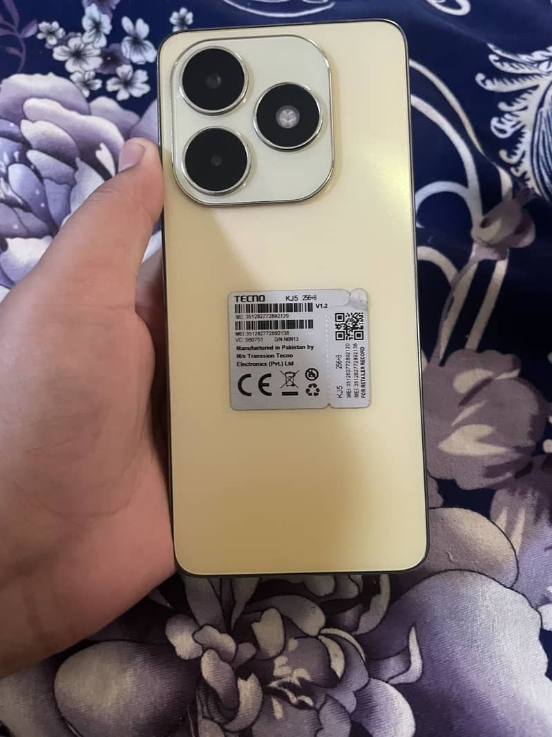 Tecno Spark 20 10