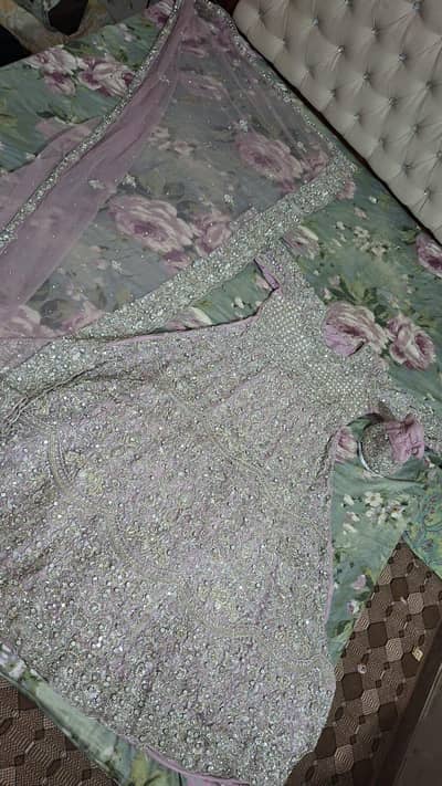 A beautiful bridal tail maxi in beautiful colour. used for only 4 hrs