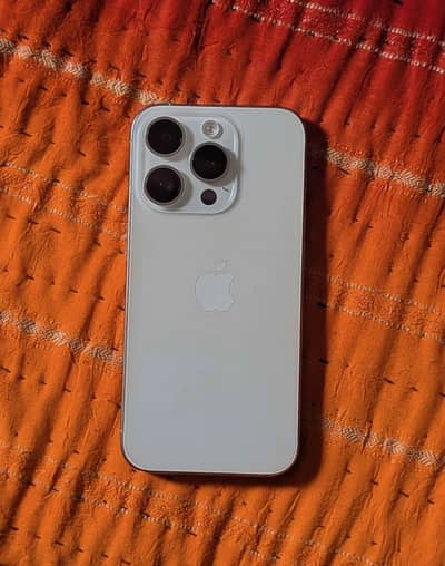 Apple iPhone 15 Pro